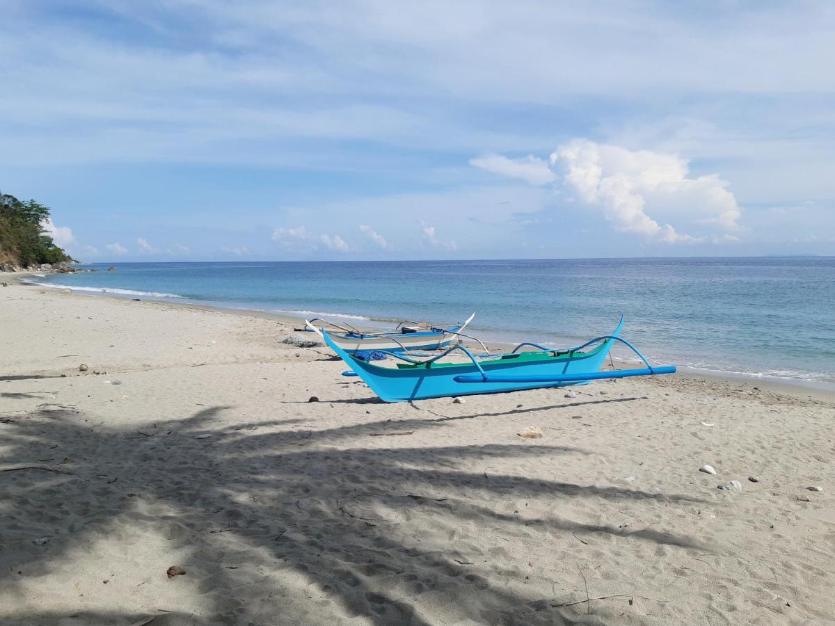 Sandstorm Lodge And Cafe Puerto Galera Exterior photo